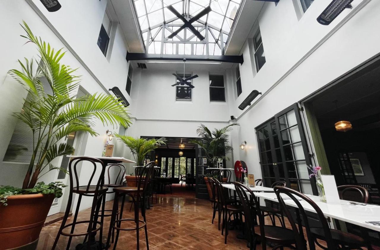 Alpine Hotel, Eat Drink Sleep Warburton Bagian luar foto