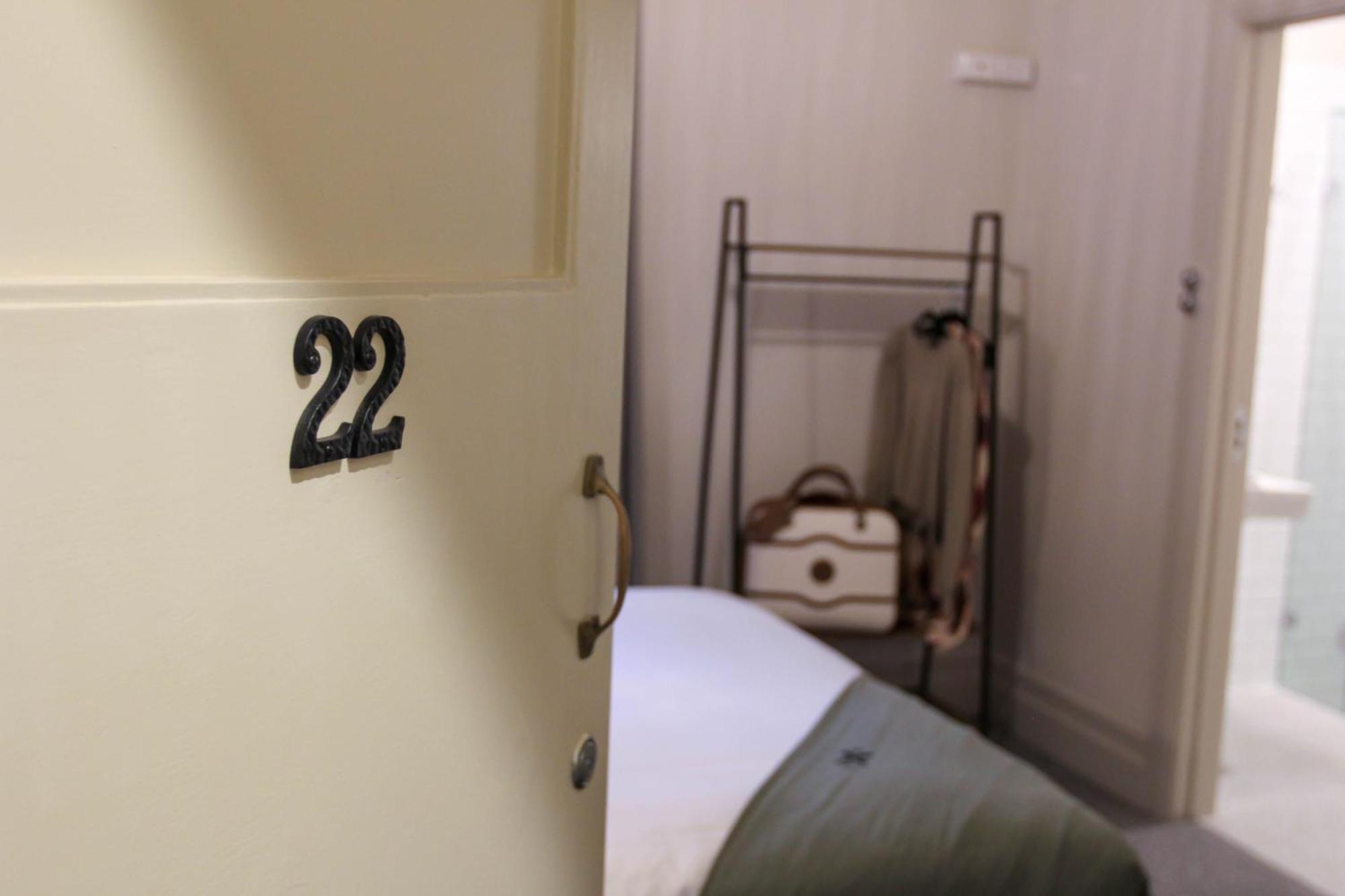 Alpine Hotel, Eat Drink Sleep Warburton Bagian luar foto
