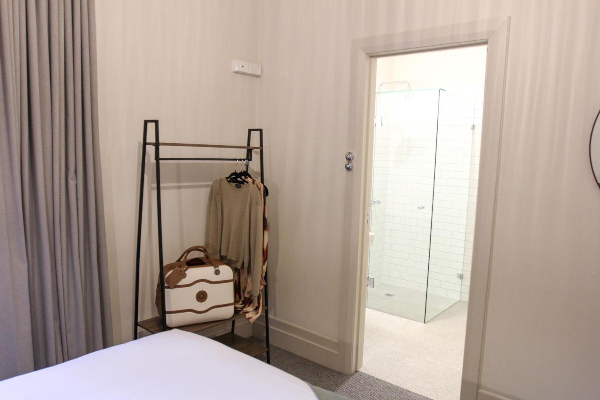 Alpine Hotel, Eat Drink Sleep Warburton Bagian luar foto