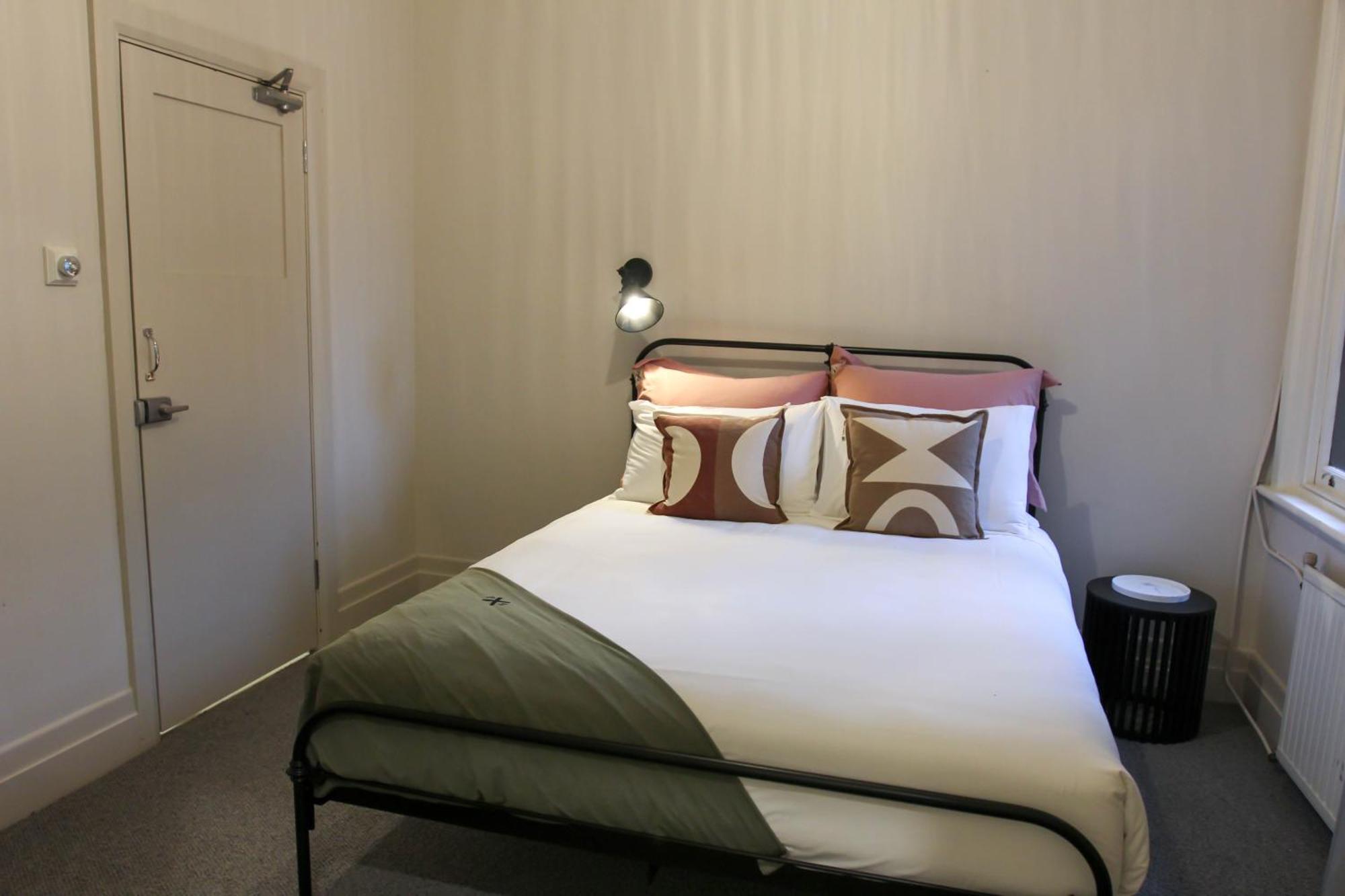 Alpine Hotel, Eat Drink Sleep Warburton Bagian luar foto